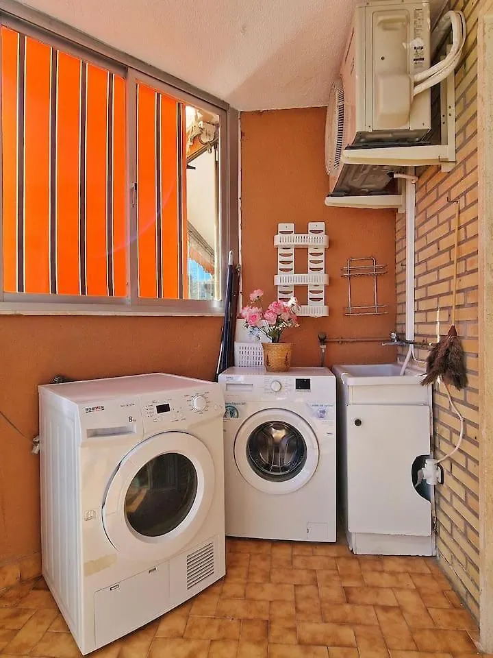 Appartamento Amplio Apartamento Con Terraza En Primera Linea De Playa Fuengirola